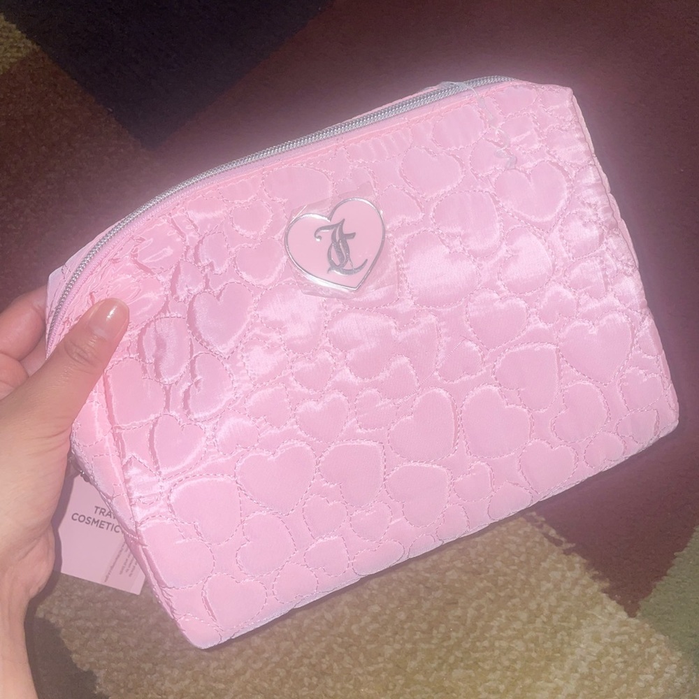 JUICY COUTURE MAKEUP / TRAVEL BAG👛💕